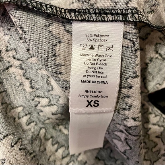 LuLaRoe Wrap Dress Black Gray Tie Dye Michelle Nwt - Picture 9 of 9